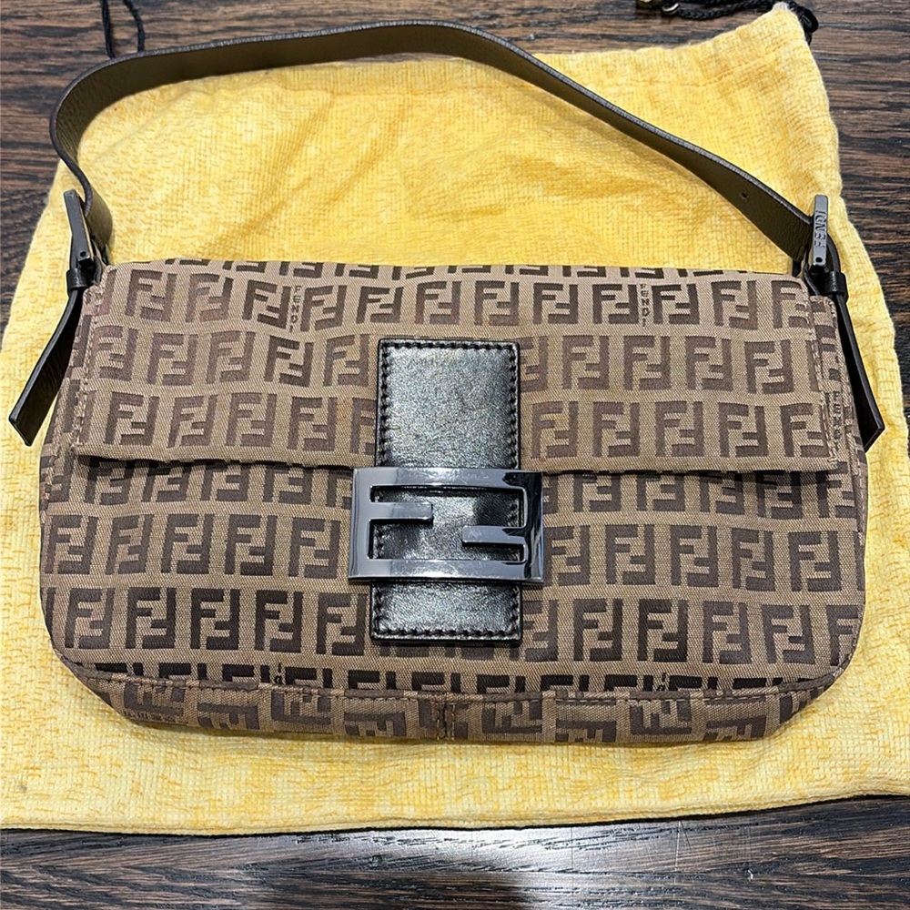AUTHENTIC VINTAGE FENDI ZUCCHINO BAGUETTE!! Bought at Saks 5th Avenue!